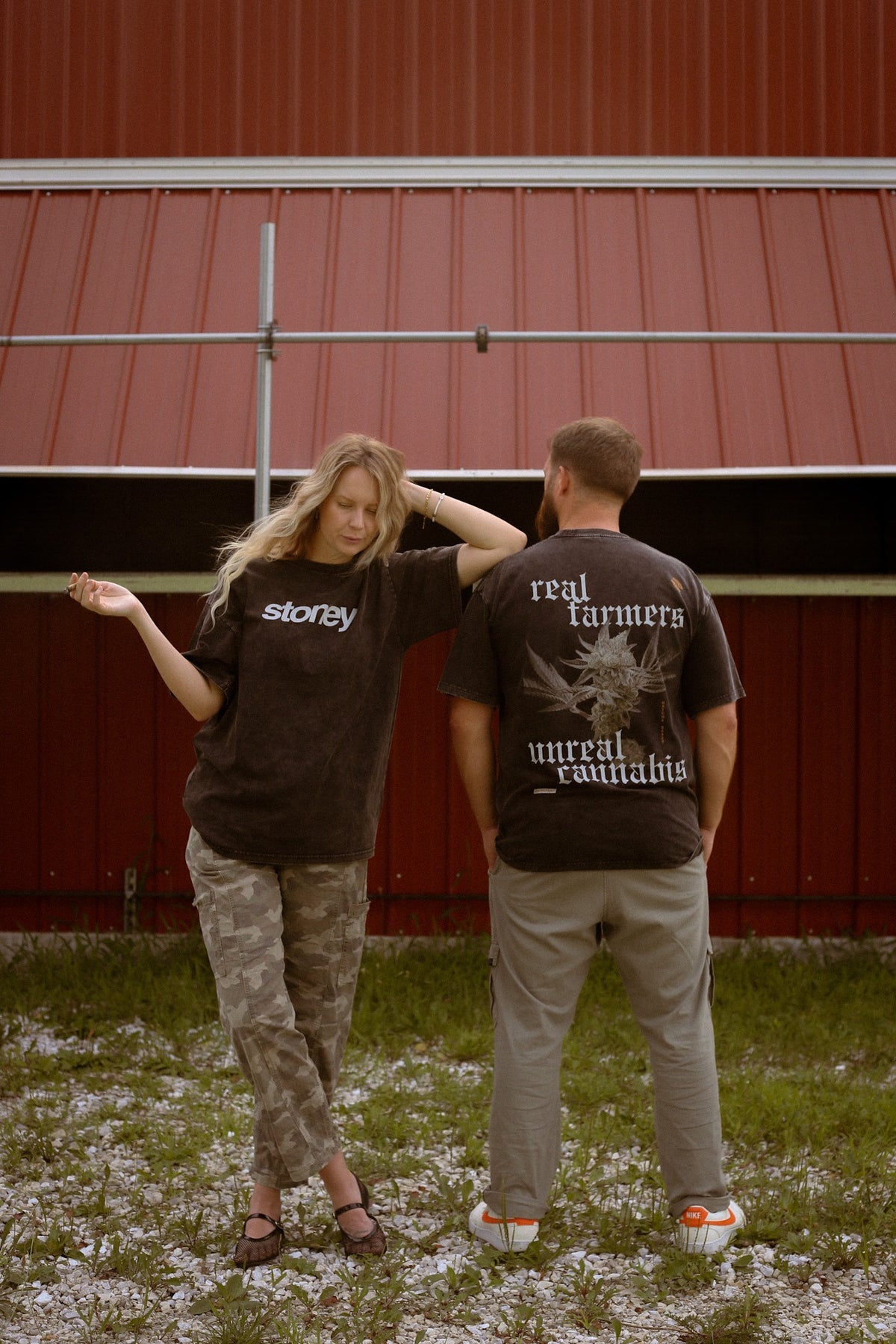 Stoney Real Farmers, Unreal Cannabis Heavyweight Tee